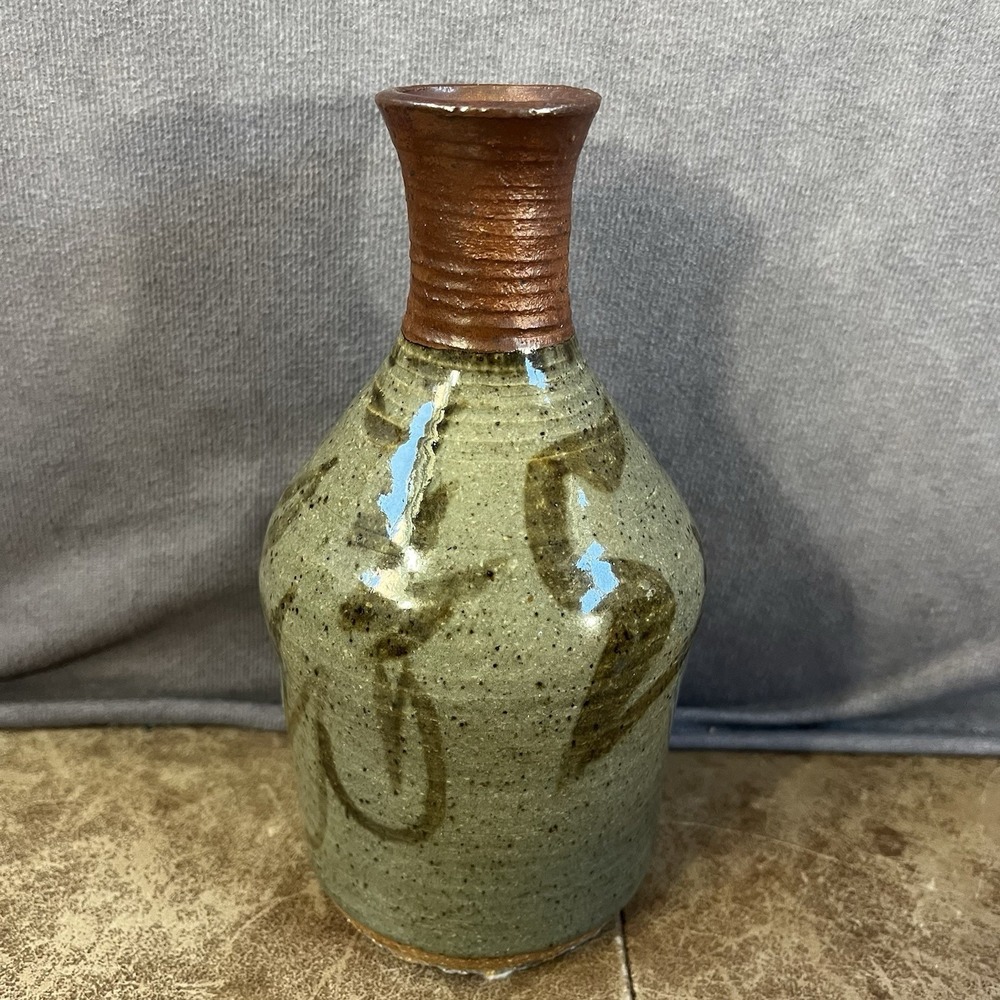 Toni Studio Pottery Vase Vintage 1976 Sage Green Abstract Glaze 7 x 3 in